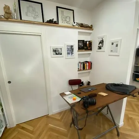 アパート Charming #targaflorio Apartment, Fully Equipped カンポフェリーチェ・ディ・ロッチェッラ